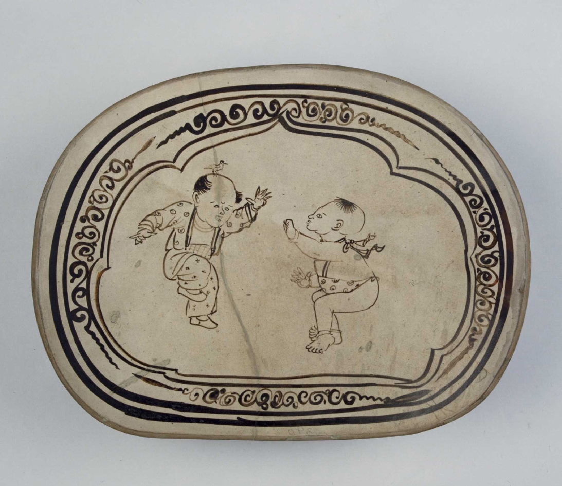 02 宋代 磁州窑白地黑花婴戏纹枕002.jpg