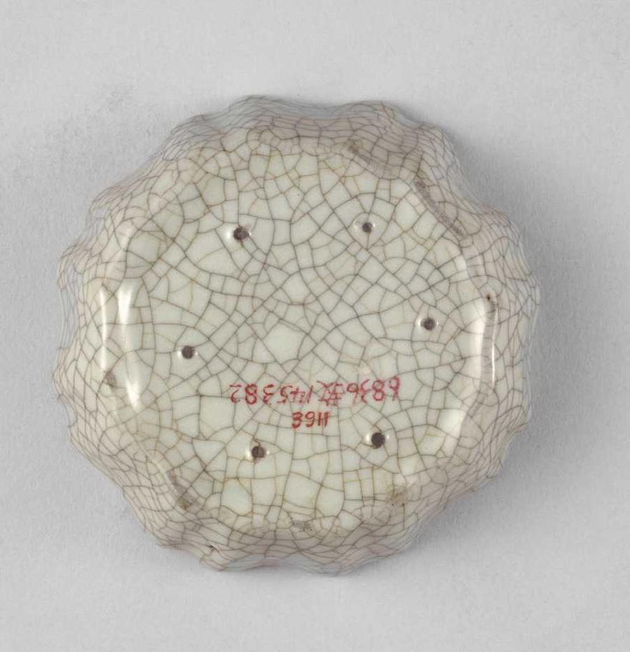 02 宋代 哥窑葵花洗_02.jpg