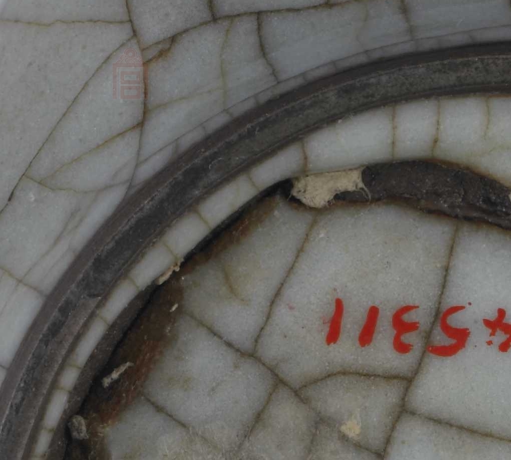 02 宋代 官窑青釉蒜头瓶_17.jpg