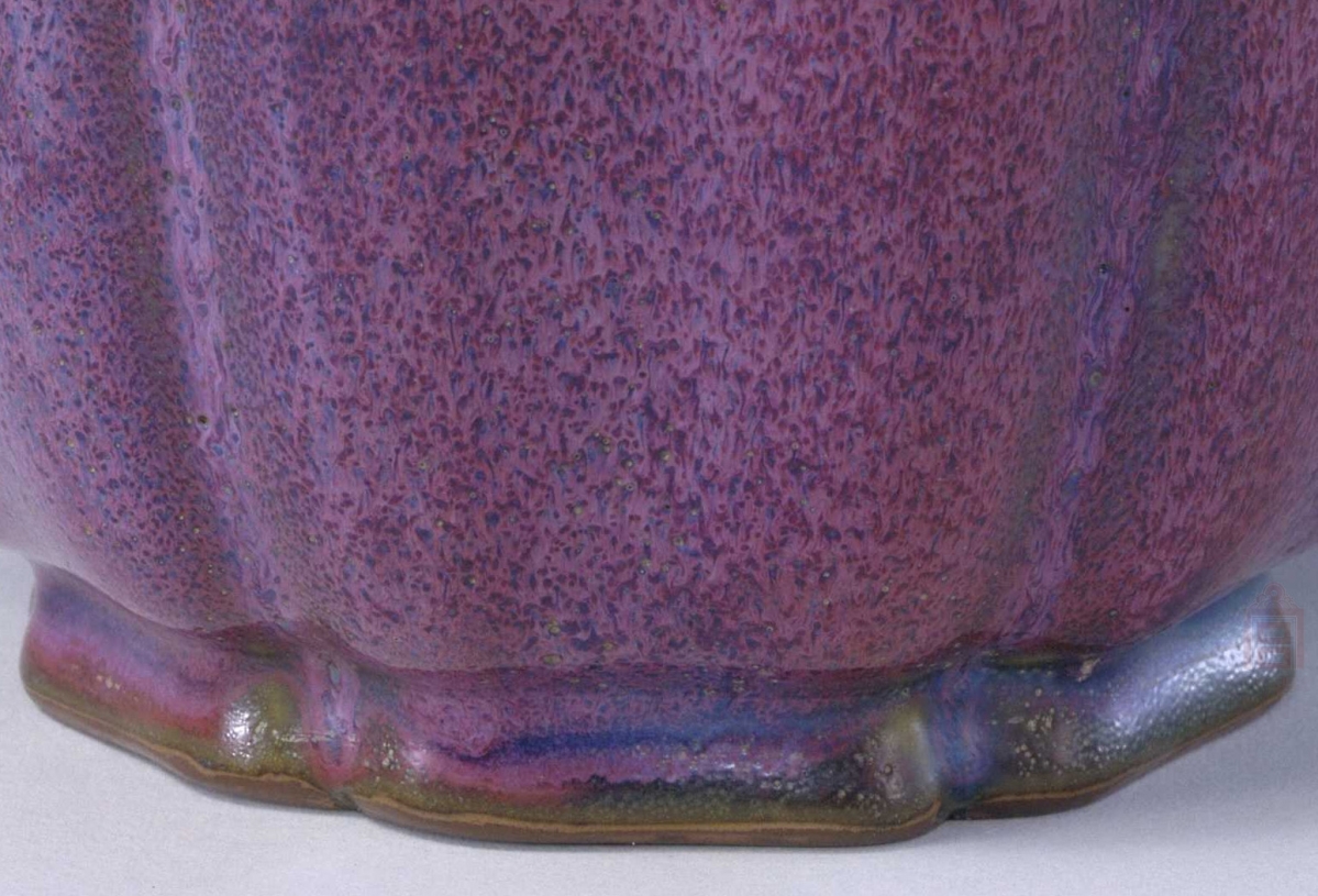 02 宋代 钧窑玫瑰紫釉葵花式花盆_11.jpg