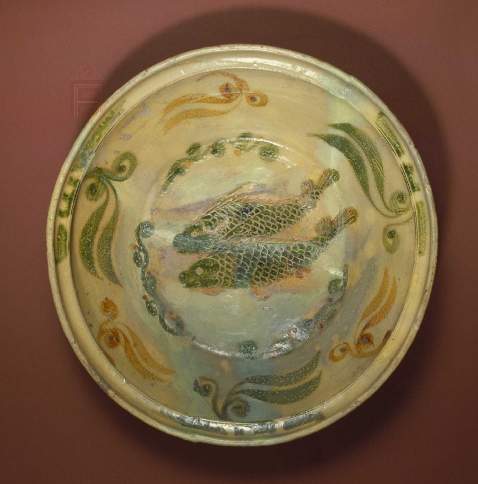 02 宋代 琉璃厂窑黄褐釉彩绘双鱼纹盆_6.jpg