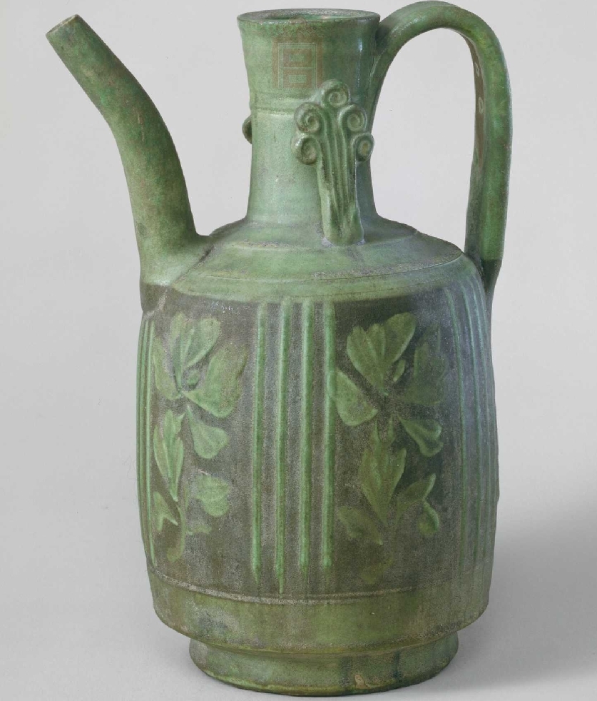 02 宋代 绿釉剔刻花纹执壶_1.jpg