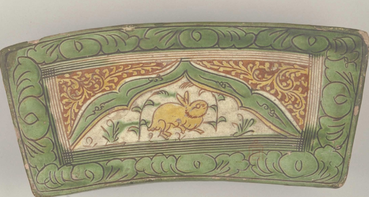 02 宋代 三彩剔划花兔纹枕_02.jpg