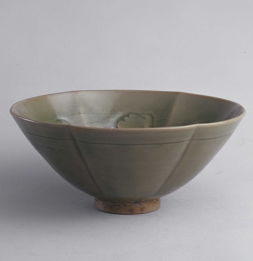 02 宋代 耀州窑青釉刻海水鸭纹碗_2.jpg