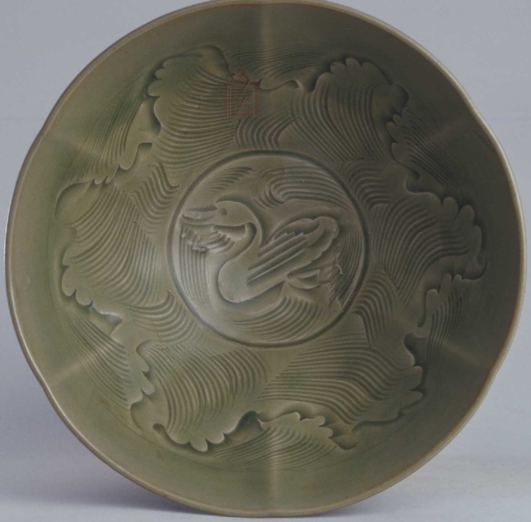 02 宋代 耀州窑青釉刻海水鸭纹碗_4.jpg