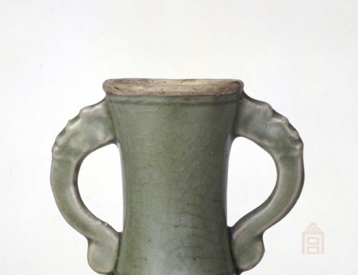 02 宋代 耀州窑青釉刻花莲花纹双耳瓶_02.jpg