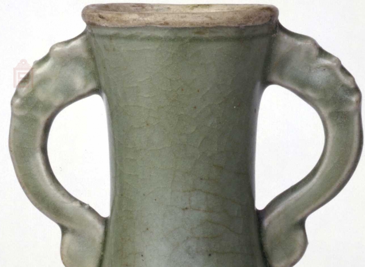 02 宋代 耀州窑青釉刻花莲花纹双耳瓶_08.jpg