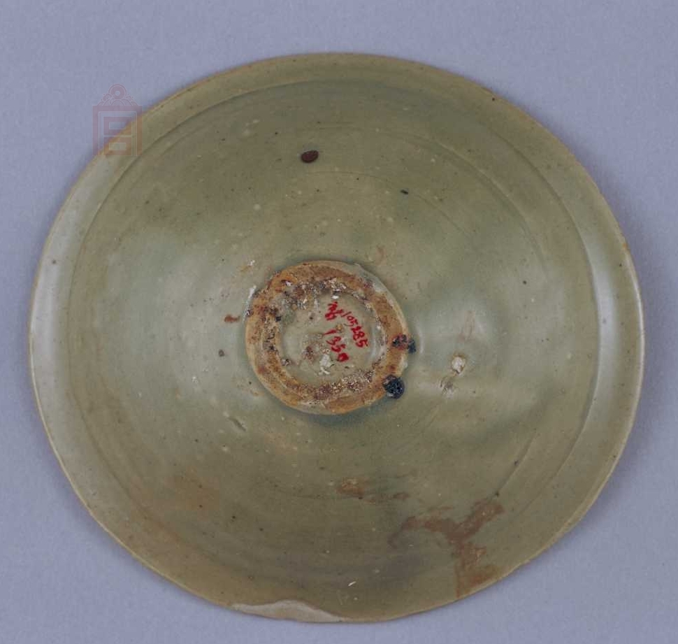 02 宋代 耀州窑青釉印花童子玩莲纹碗_03.jpg