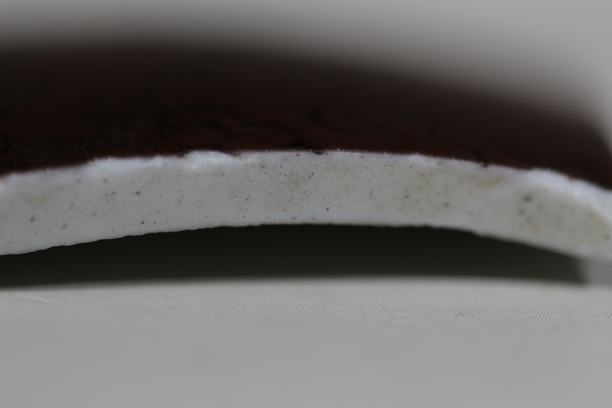 [茄皮紫] 【御瓷】清雍正？乾隆？茄皮紫釉暗刻龙纹瓷碗