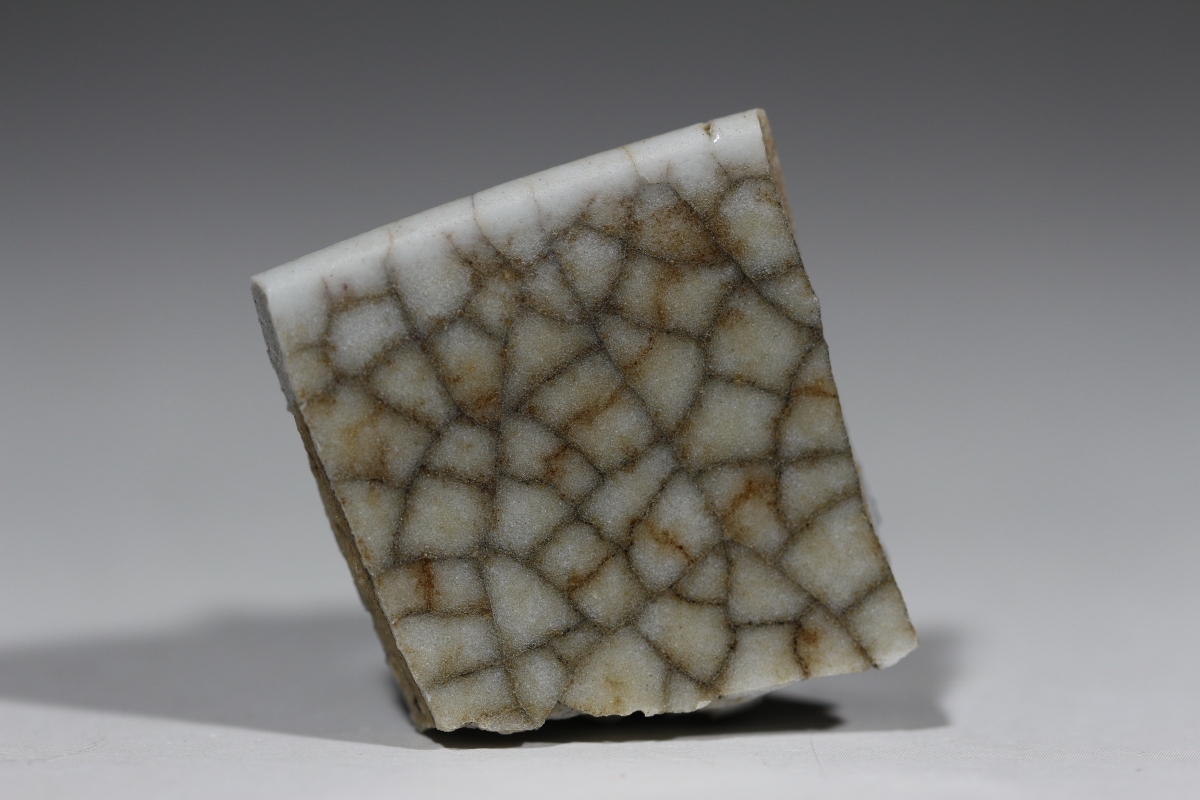  清·乾隆 哥釉   NO.7921