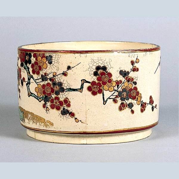 色絵梅花図平水指 [重要文化財]  野々村仁清 17世紀/江戸