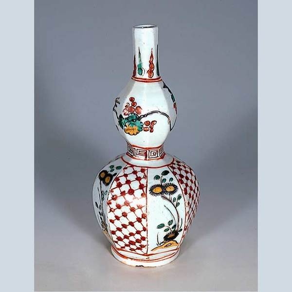 色絵菊文八角瓢形徳利　古九谷  17世紀/江戸