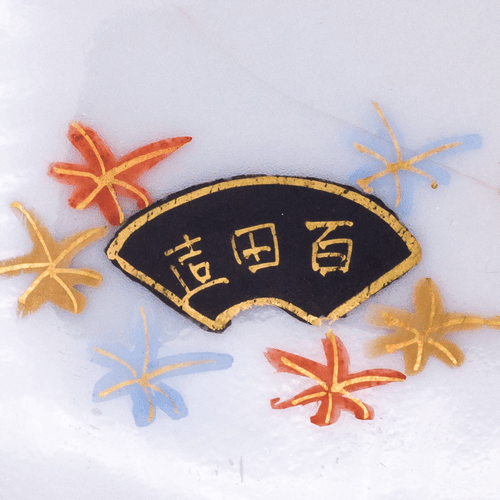 momota_zo_japanese_kutani_porcelain_fan_shaped_mark-min.png