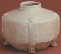 唐代 青釉四足罐 | 故宫博物院