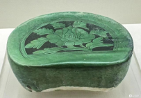宋代 绿釉 剔刻 磁州窑瓷枕 发色艳丽