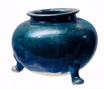 唐·蓝釉三足炉 唐恭陵出土