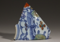 清 嘉庆 斗彩 描金 蝴蝶纹 NO.7866