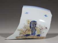 清·康熙 五彩洞石花蝶 NO.7917