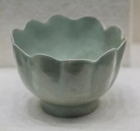 汝窑天青釉花形温碗  北宋  河南省文物考古研究院藏