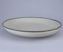 宋代 定窑白釉印花缠枝牡丹莲花纹盘 |故宫