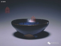 标本对比--故宫博物院藏品-钧窑天蓝窑变釉碗，元