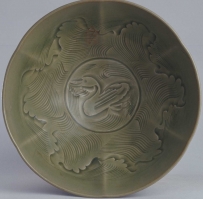 宋代 耀州窑青釉刻海水鸭纹碗 |故宫