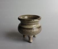 【紫口铁足】宋代龙泉窑黑胎香炉 三足炉 NO.6622