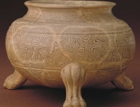 唐代 巩义窑绞胎三足炉 | 故宫博物院