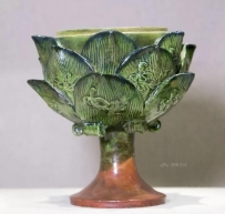 邛窑 黄绿釉高足瓷炉  晚唐-五代  成都博物馆藏