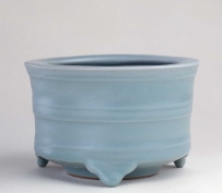 宋代 龙泉窑青釉弦纹三足炉 |故宫