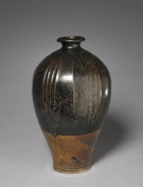 宋代 黑釉凸线纹瓶 |故宫