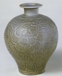 宋代 耀州窑青釉刻花瓶|故宫