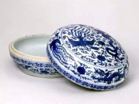 明·隆庆青花龙凤纹盒-北京故宫博物院