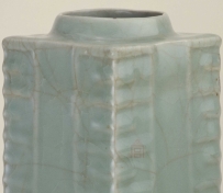 宋代 龙泉窑青釉琮式瓶 |故宫