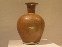 美国大都会博物馆紫定梅瓶